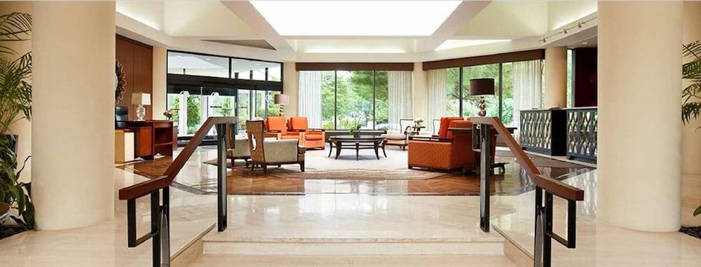 Doubletree By Hilton Hotel Boston - Bedford Glen Exteriör bild