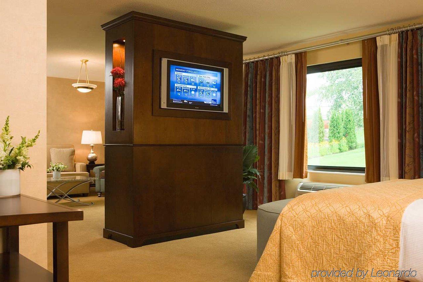 Doubletree By Hilton Hotel Boston - Bedford Glen Exteriör bild