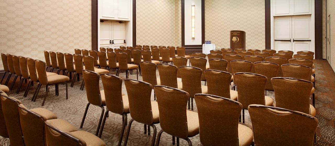 Doubletree By Hilton Hotel Boston - Bedford Glen Exteriör bild