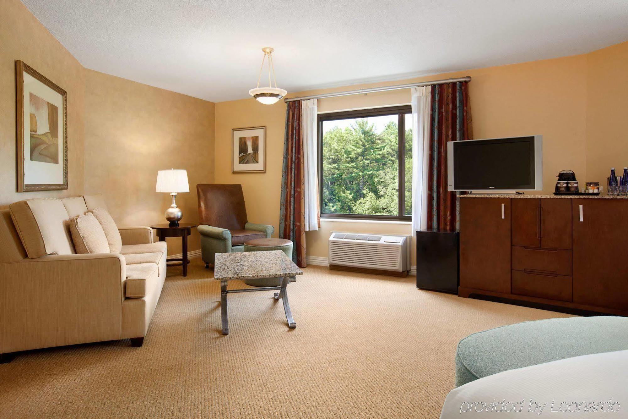 Doubletree By Hilton Hotel Boston - Bedford Glen Exteriör bild