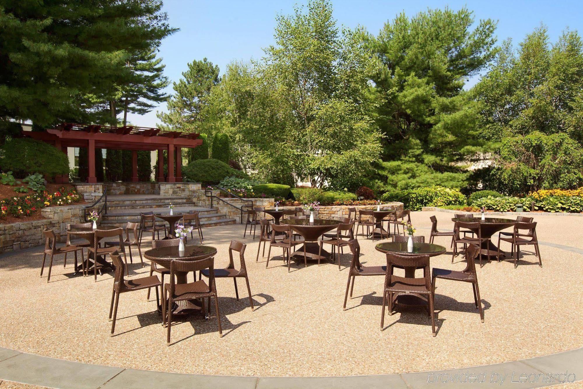 Doubletree By Hilton Hotel Boston - Bedford Glen Exteriör bild
